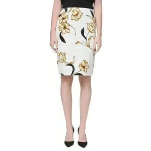 White House Black Market Women's Off White Cotton/Rayon/Spandex Ophelia Floral E
